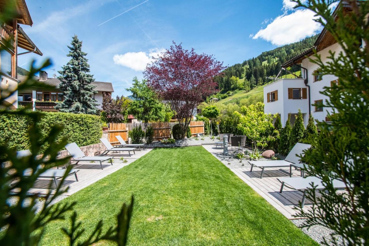 Hotel Gasthof Hoellriegl Sarentino Extérieur photo