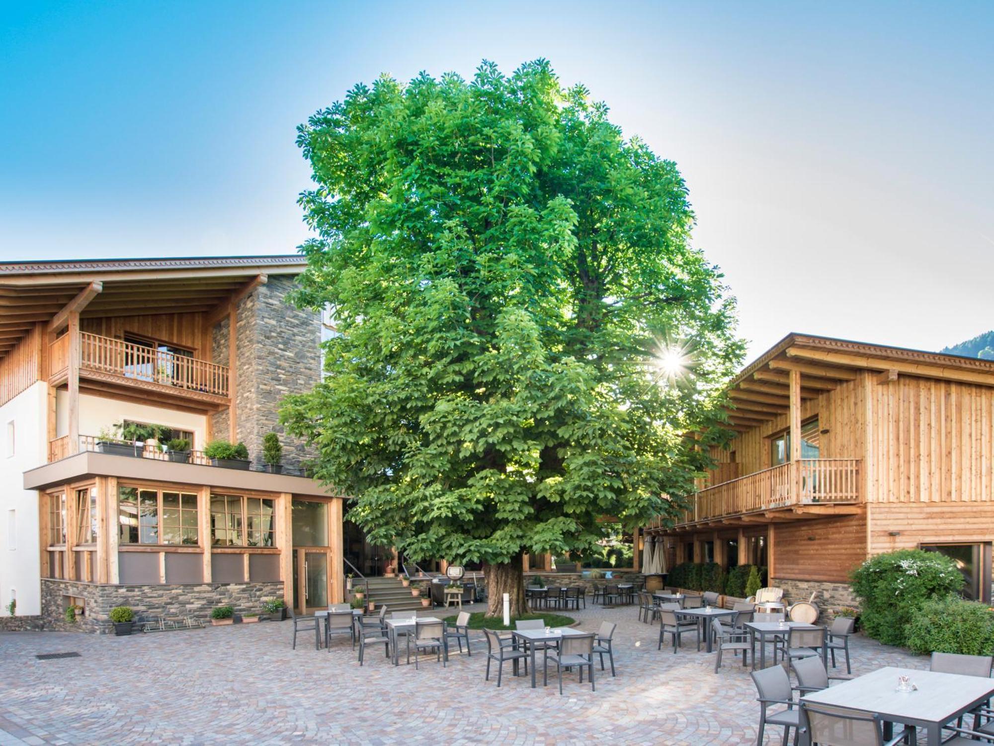Hotel Gasthof Hoellriegl Sarentino Extérieur photo