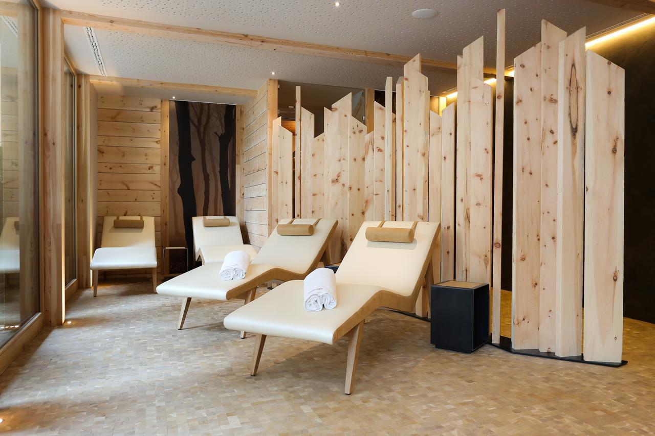 Hotel Gasthof Hoellriegl Sarentino Extérieur photo