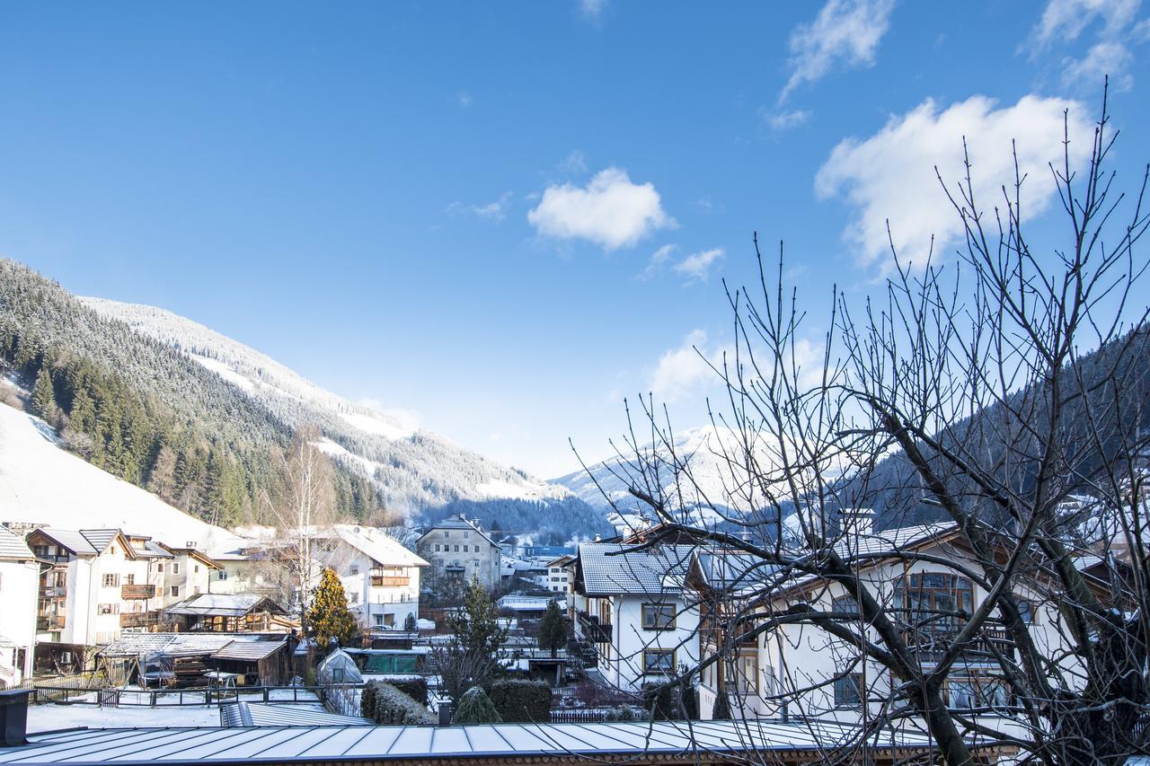 Hotel Gasthof Hoellriegl Sarentino Extérieur photo