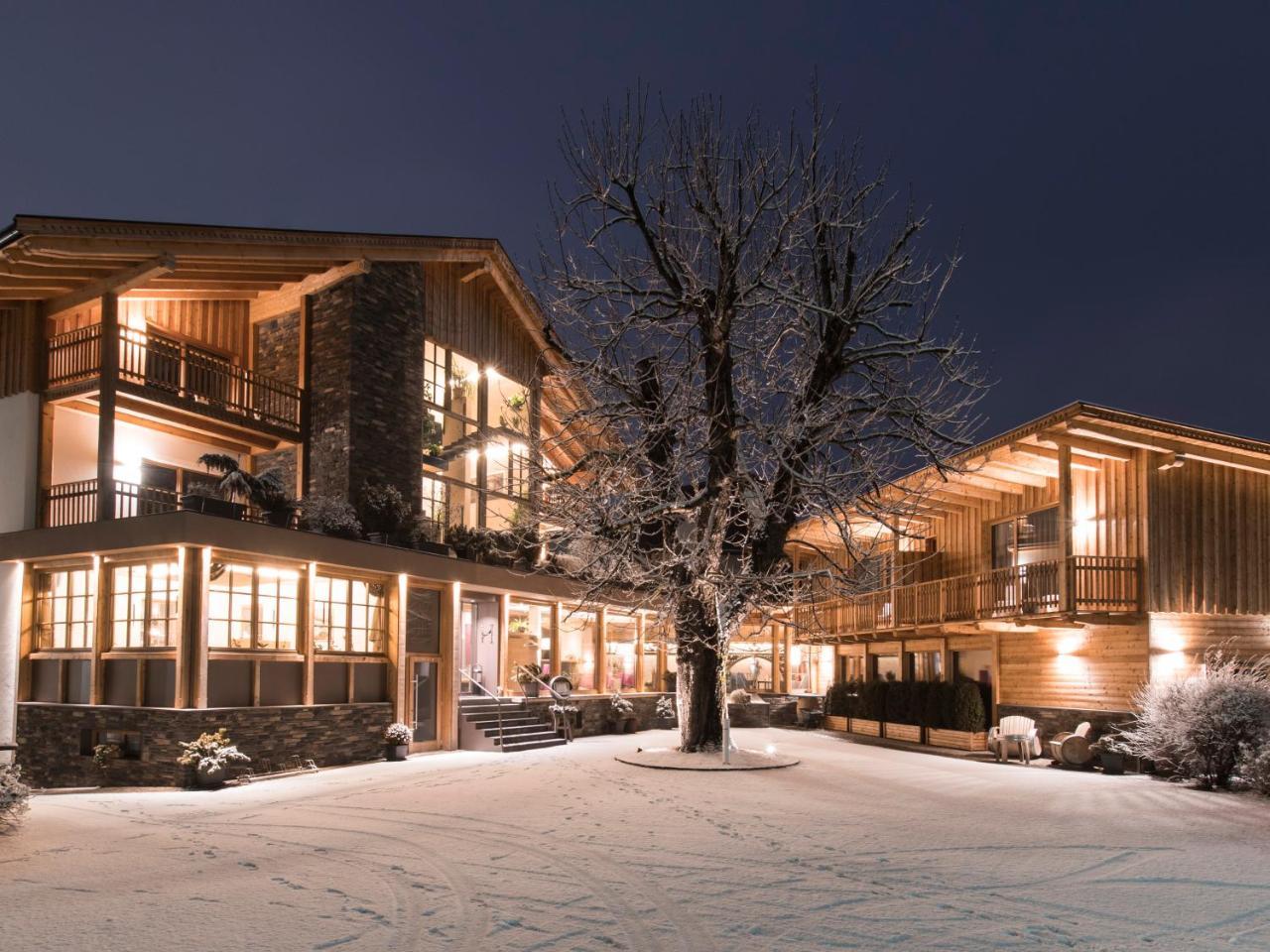 Hotel Gasthof Hoellriegl Sarentino Extérieur photo